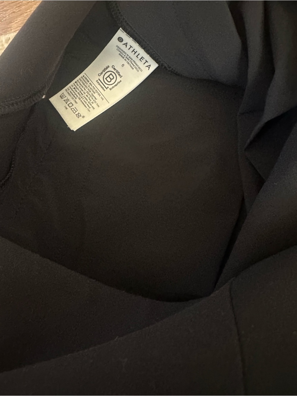 NWOT Athleta Brooklyn Pant Size 6 Black - Picture 4 of 5